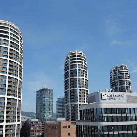 In Panorama City Appartement *